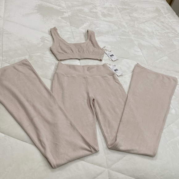 Good American Other - Flare pant set Trade